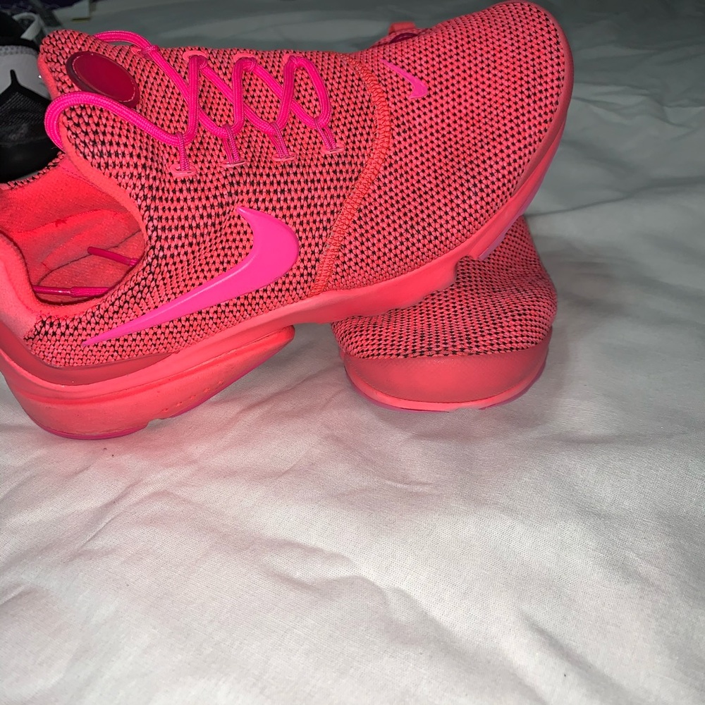 Nike’s size 6.5